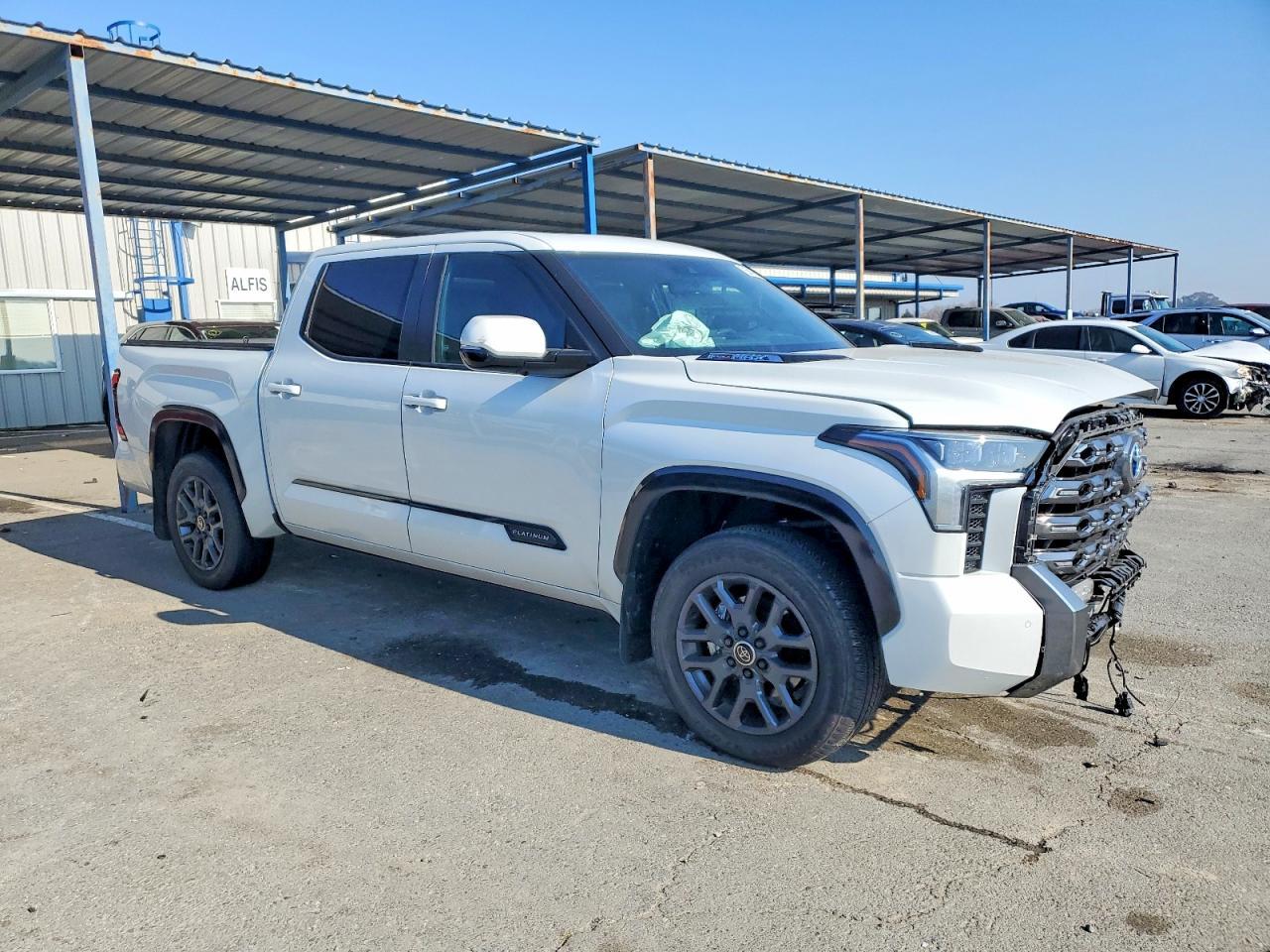 2024 Toyota Tundra Platinum HV
