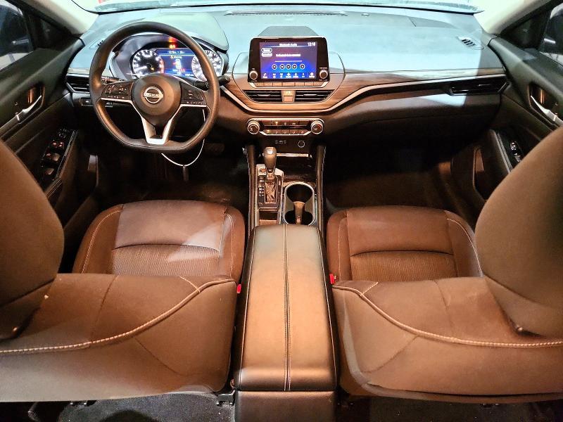 2023 Nissan Altima sv