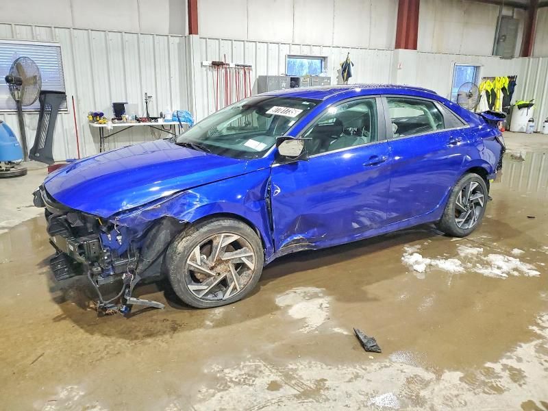 2025 Hyundai Elantra Limited