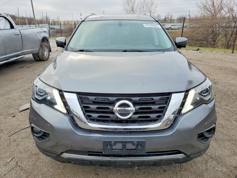 2019 Nissan Pathfinder s