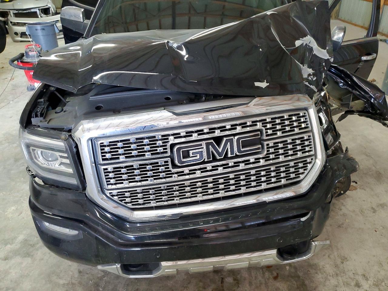 2017 GMC Sierra K1500 Denali