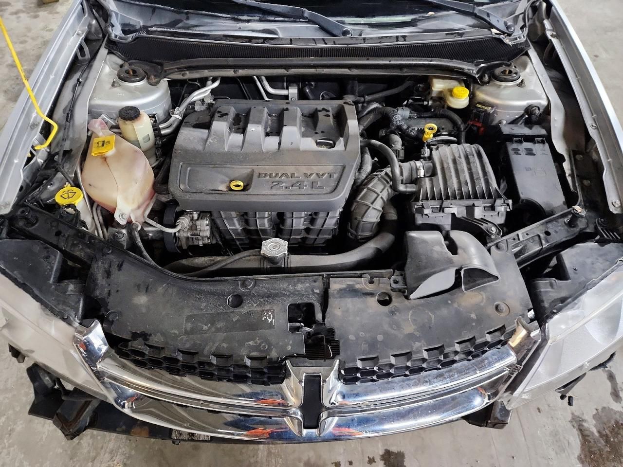 2012 Dodge Avenger se