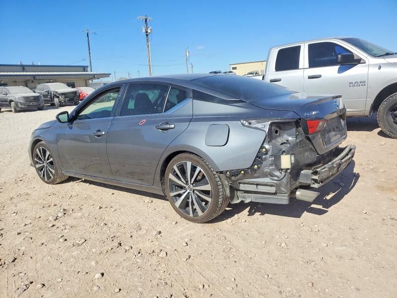 2020 Nissan Altima sr