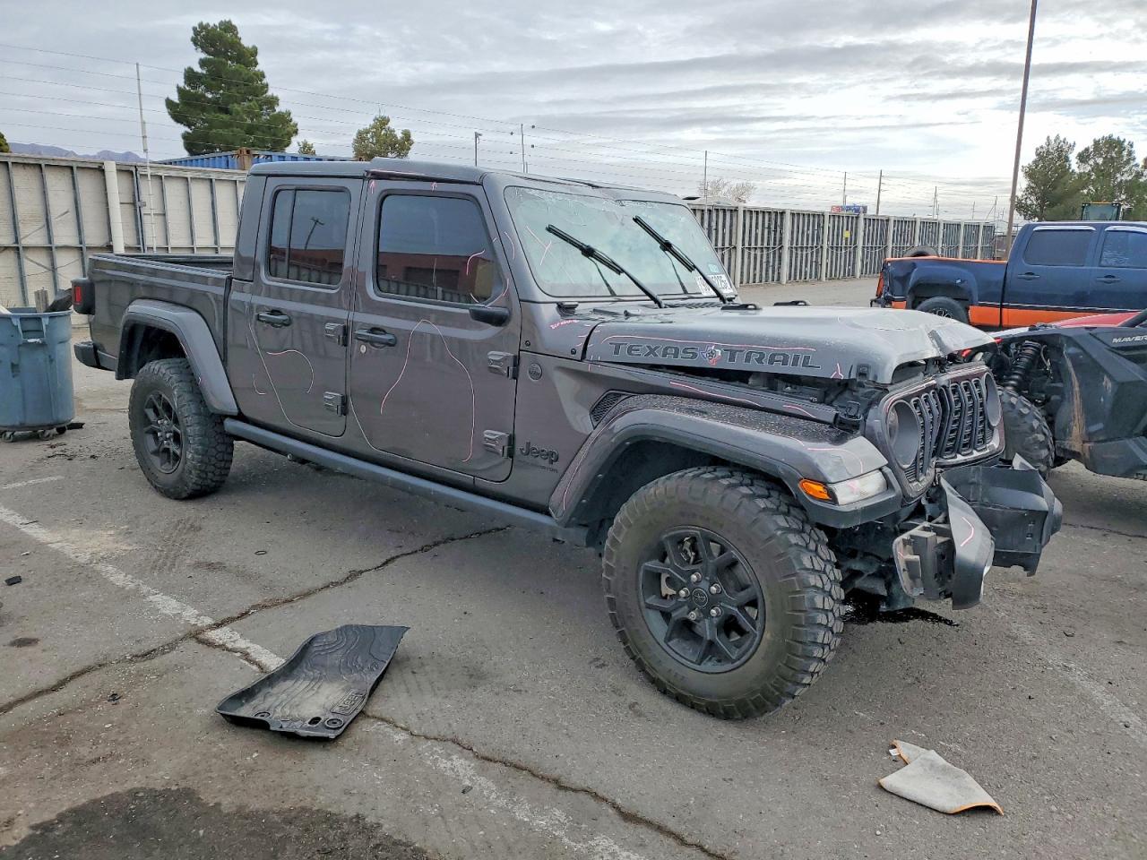 2024 Jeep Gladiator Sport