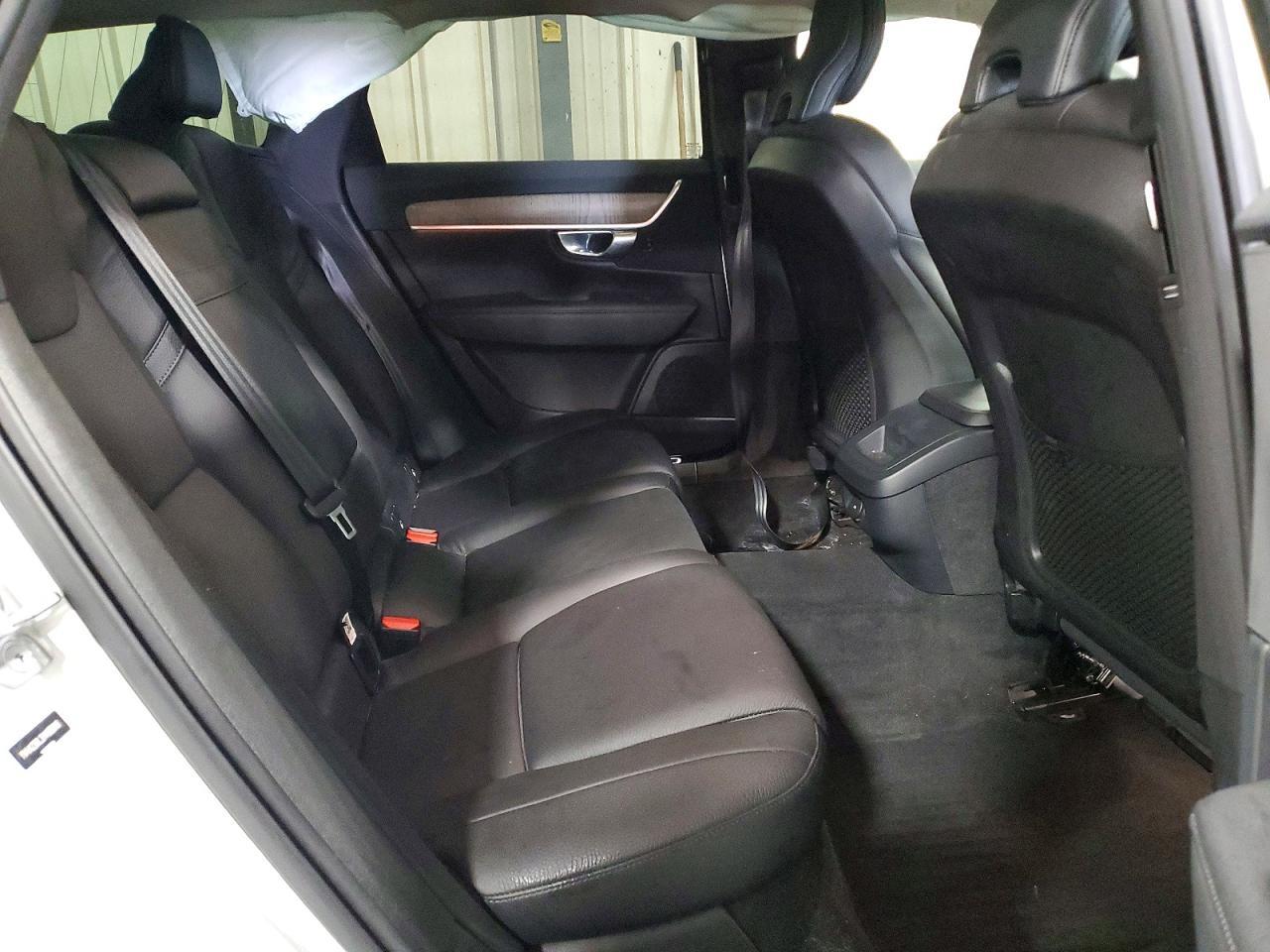 2021 Volvo V90 Cross Country T6 Inscription