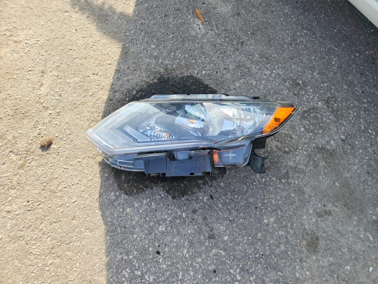 2020 Niss Altima 2.5 sv