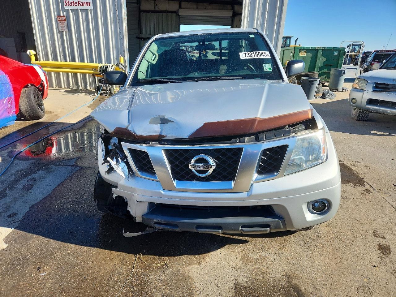 2019 Niss Frontier SV