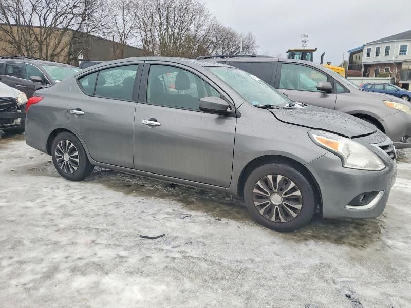 2016 Nissan Versa s