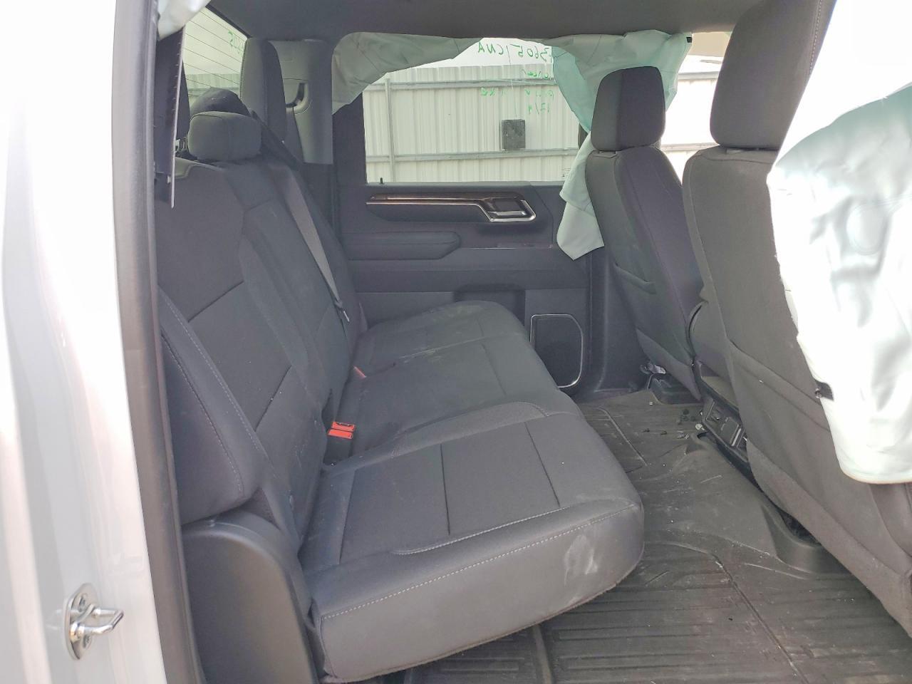 2025 GMC Sierra K2500 sle