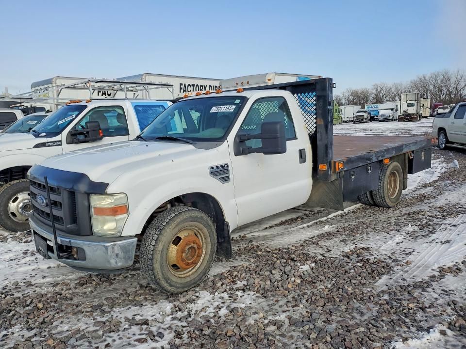 2008 Ford F350 Super Duty Flatbed Truck