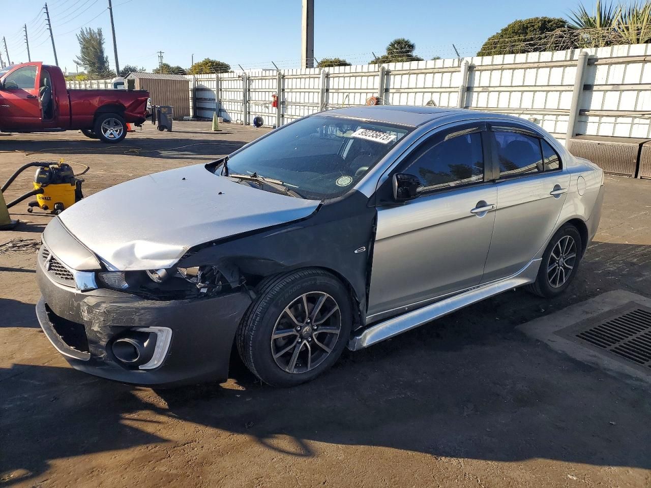 2017 Mitsubishi Lancer es