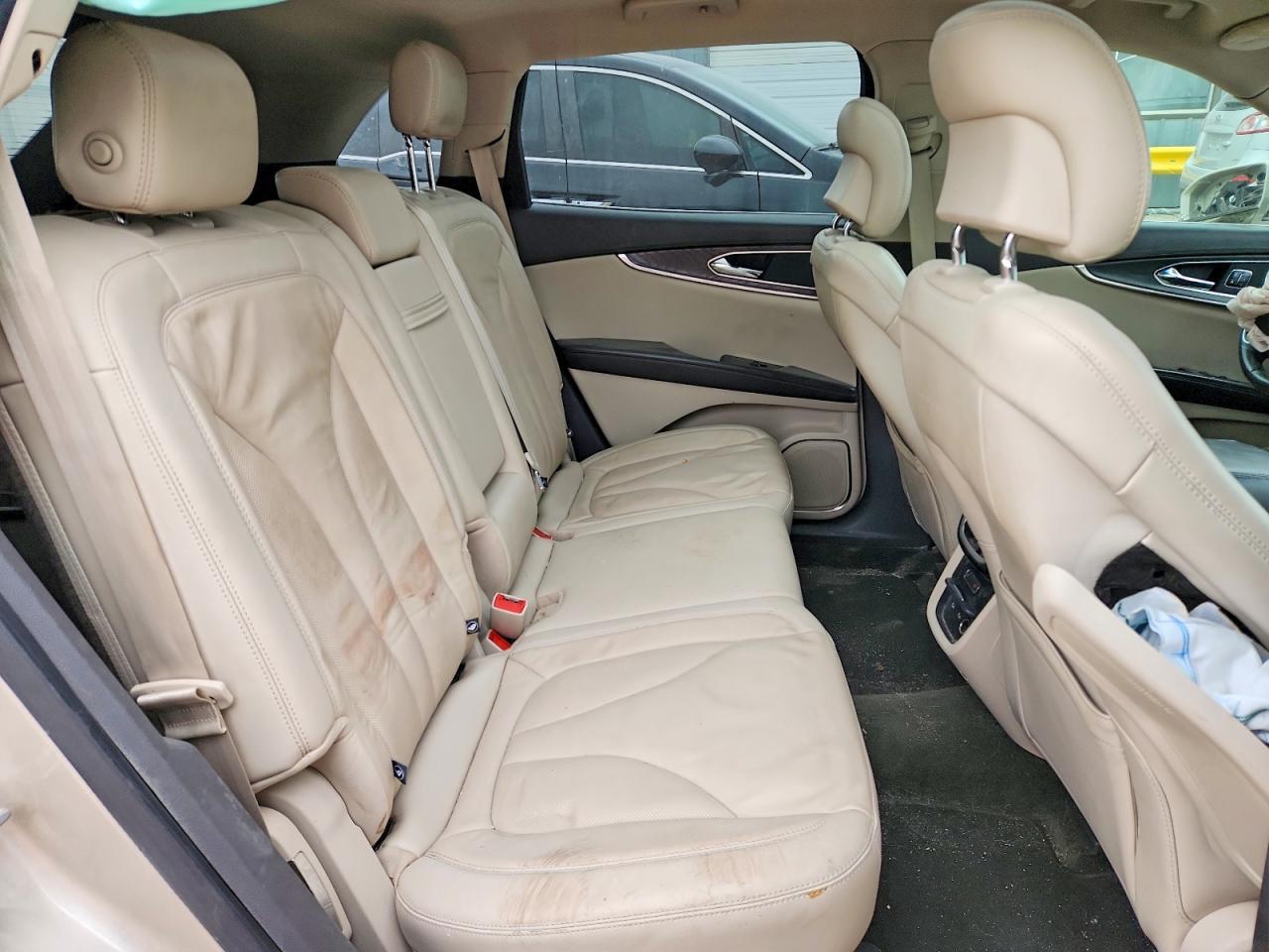 2017 Lincoln Mkx Select