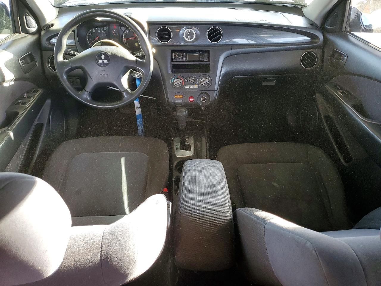 2005 Mitsubishi Outlander ls