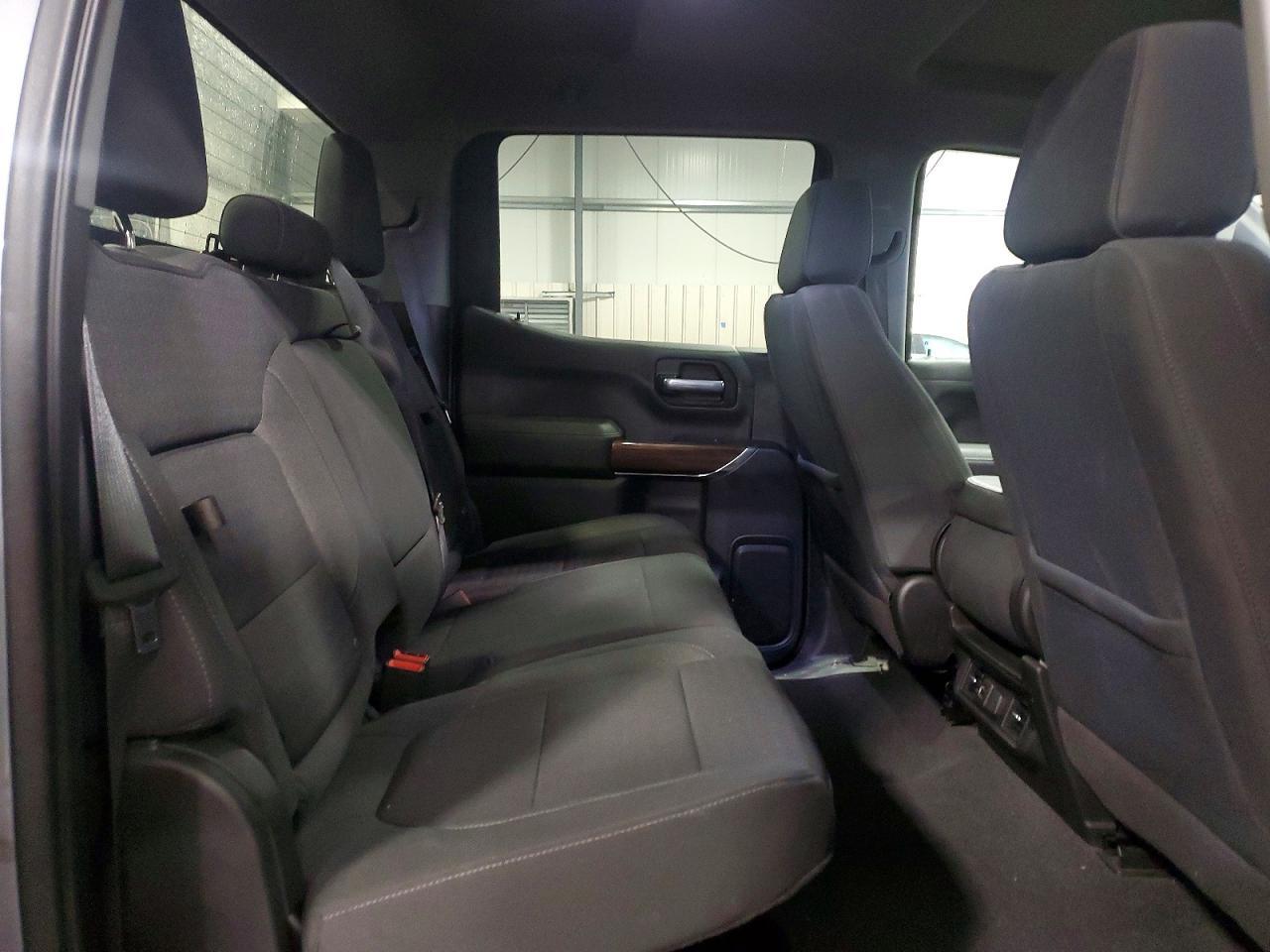 2021 Chevrolet Silverado K1500 rst