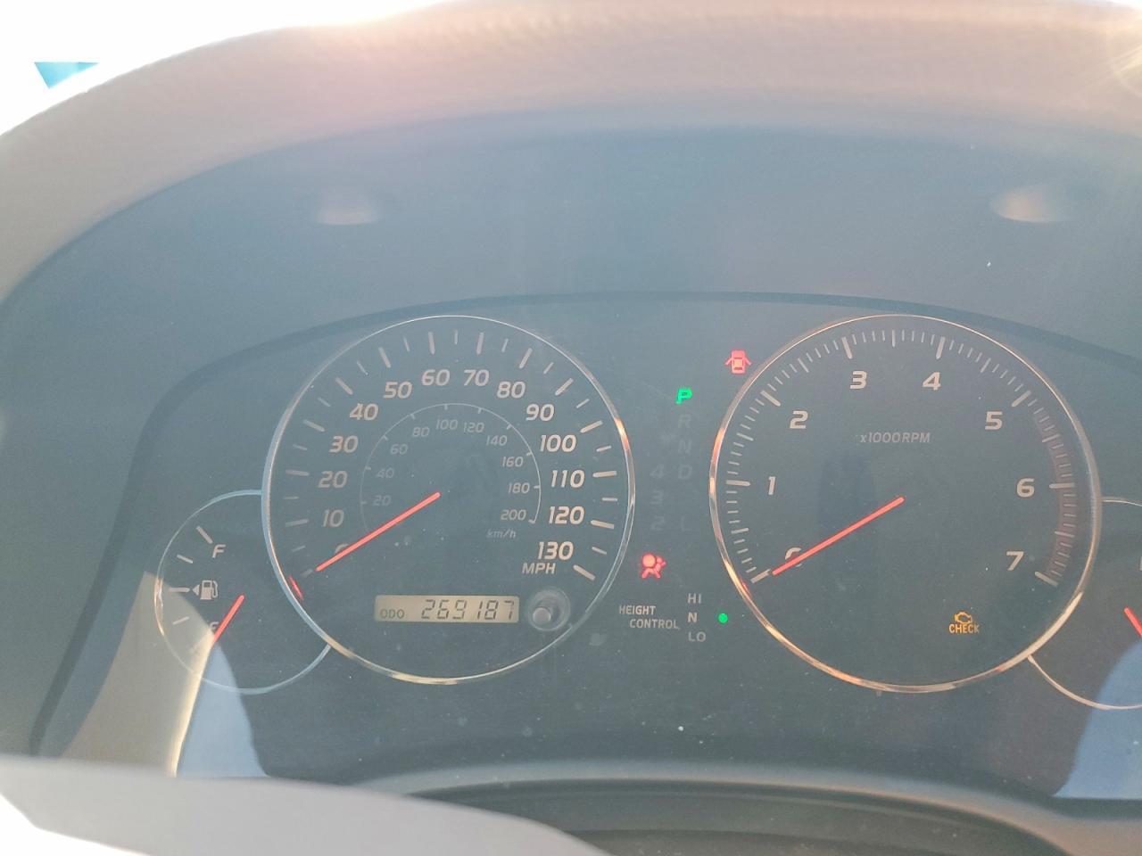 2004 Lexus GX