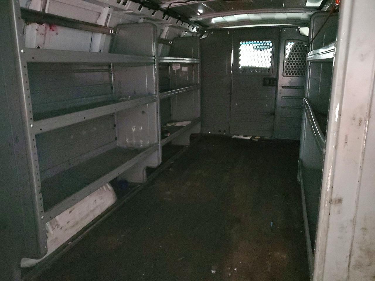 2015 Chevrolet Express 3500 Utility / Service Van