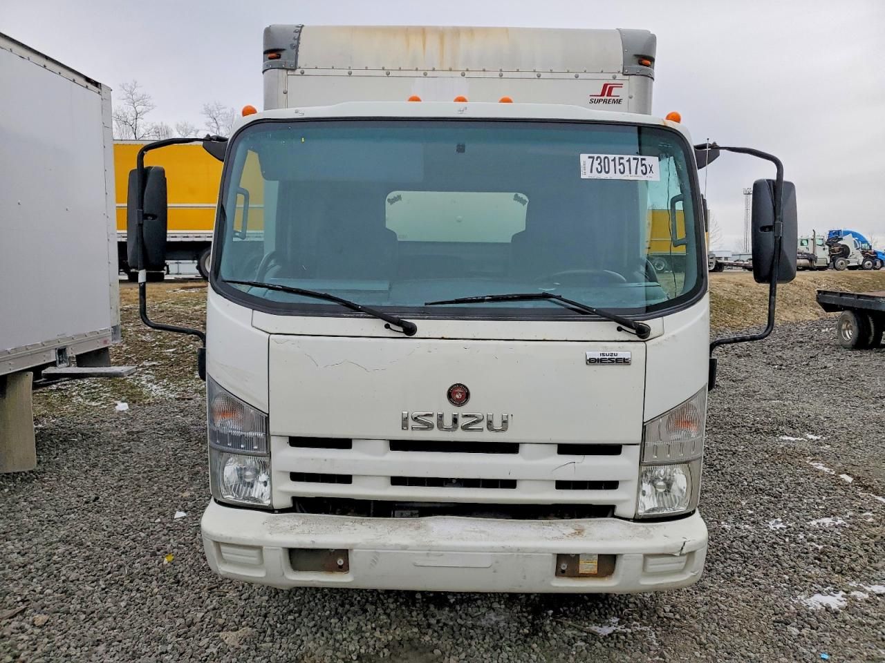 2015 Isuzu NPR HD BOX Truck