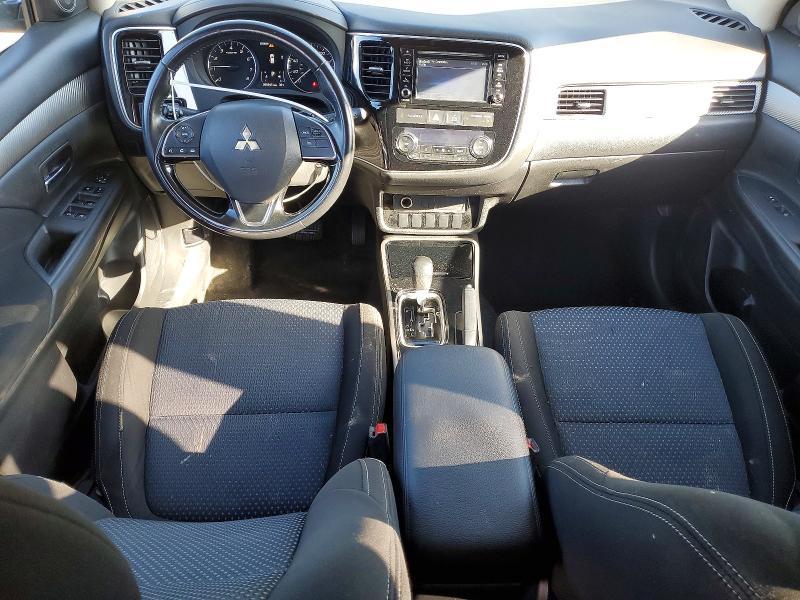 2017 Mitsubishi Outlander es
