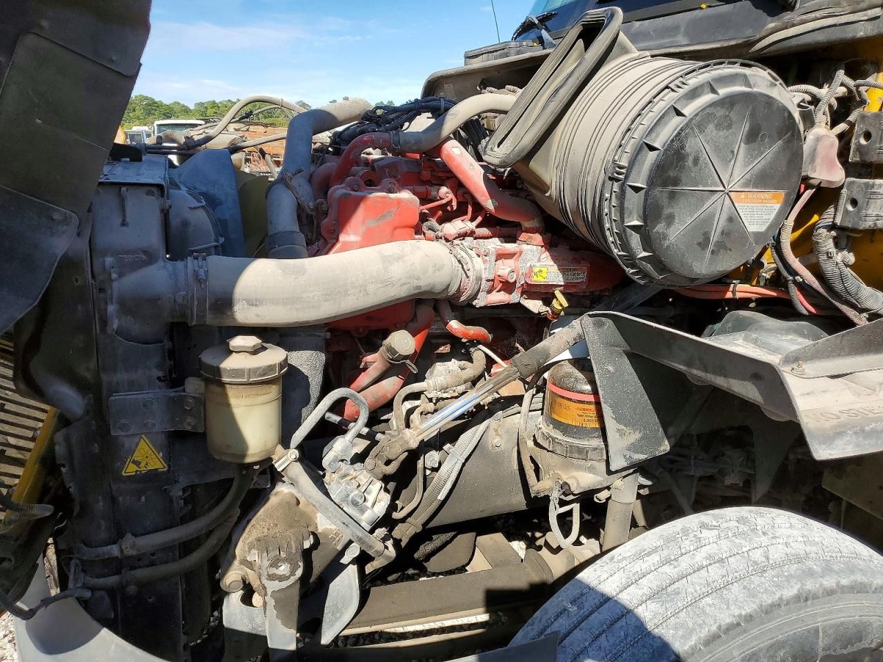 2015 International Prostar Semi Truck