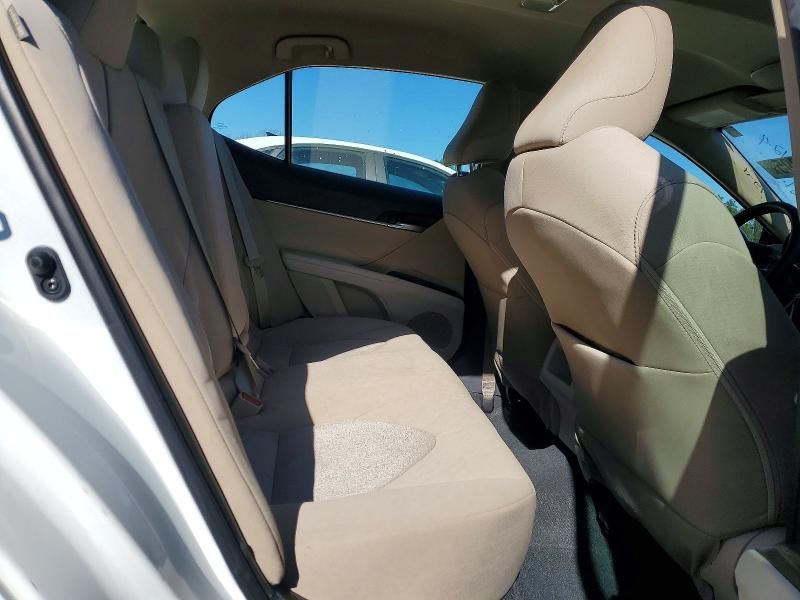 2023 Toyota Camry le