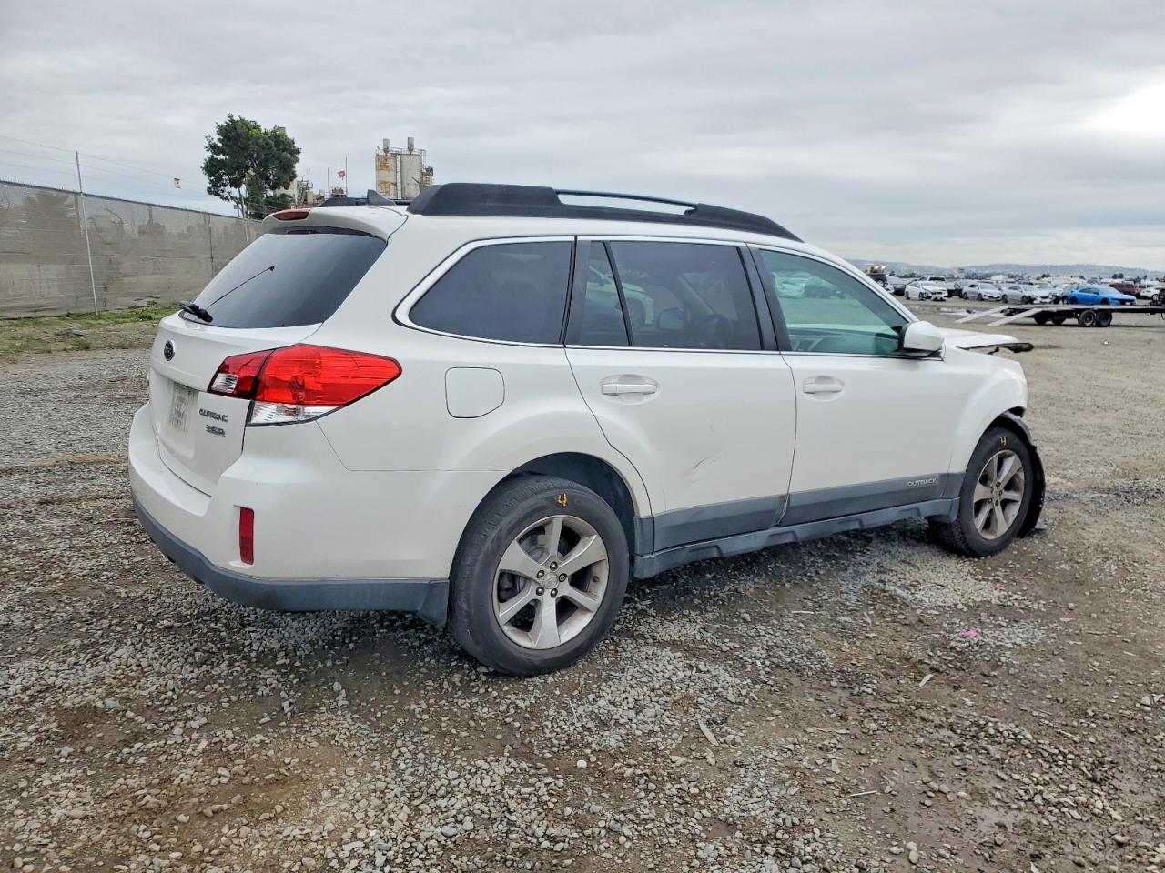 2013 Subaru Outback 3.6r Limited