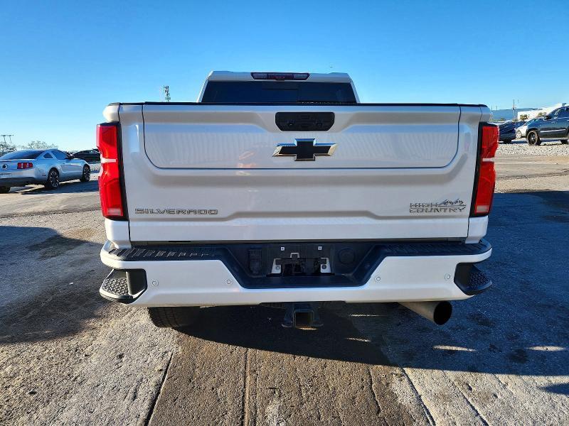 2024 Chevrolet Silverado K2500 High Country