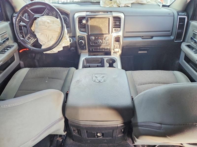 2016 Dodge Ram 1500 slt