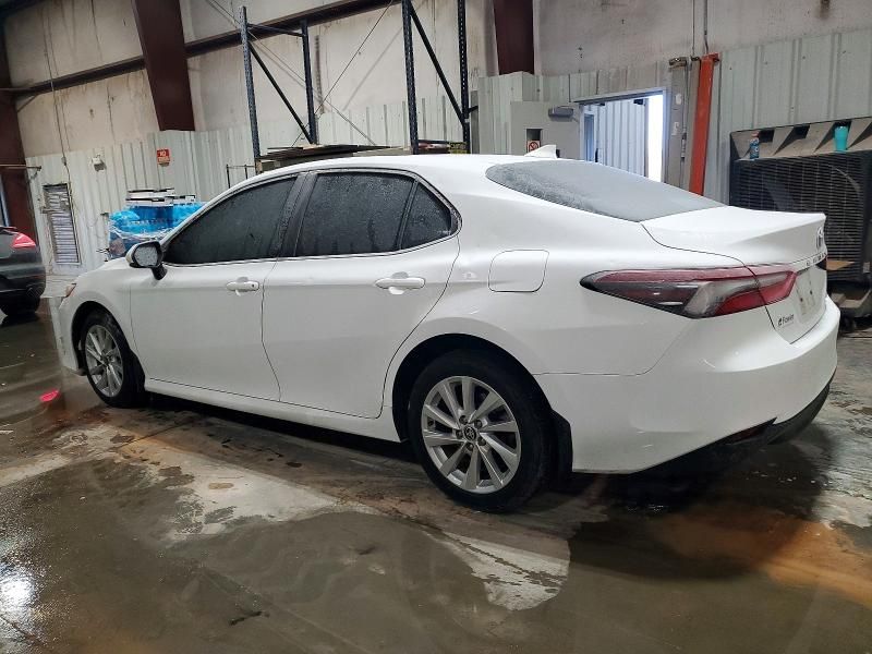 2023 Toyota Camry le