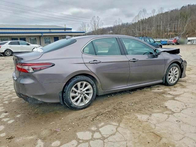 2023 Toyota Camry le