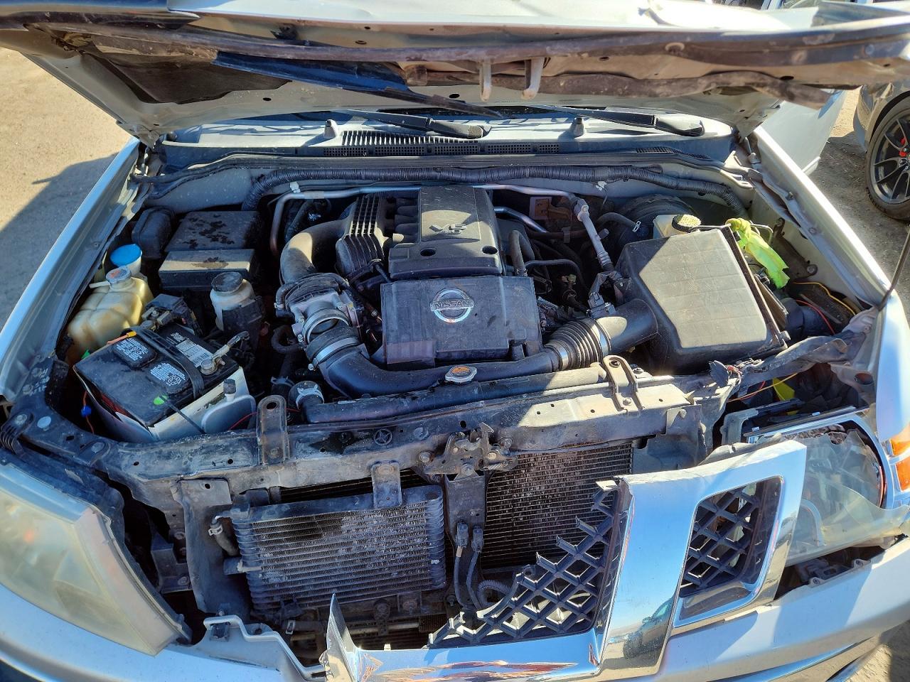 2015 Niss Frontier s