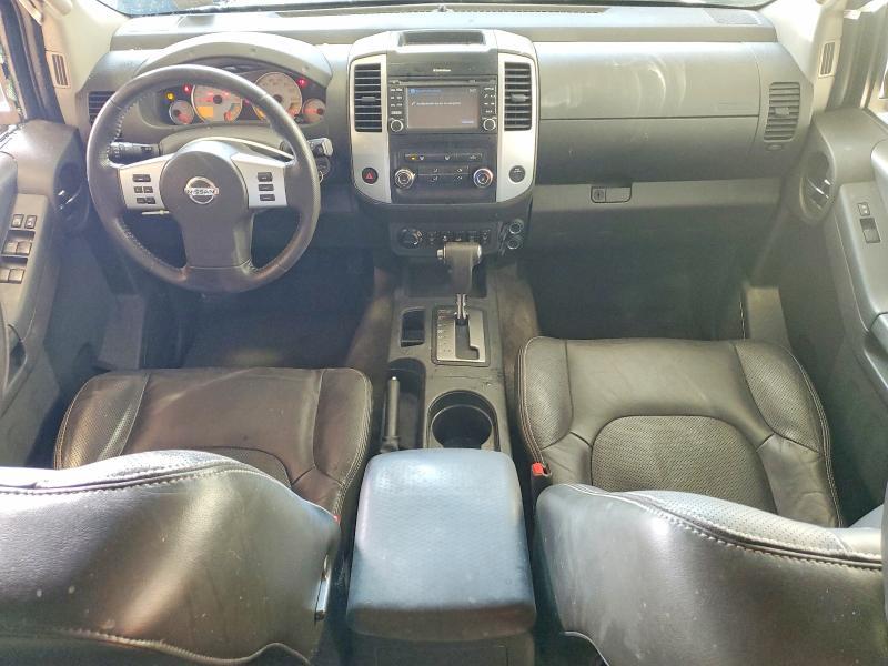 2015 Nissan Xterra x