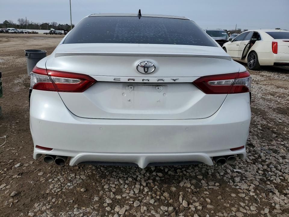 2018 Toyota Camry xse