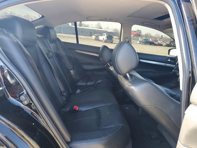 2012 Infiniti G37 Journey
