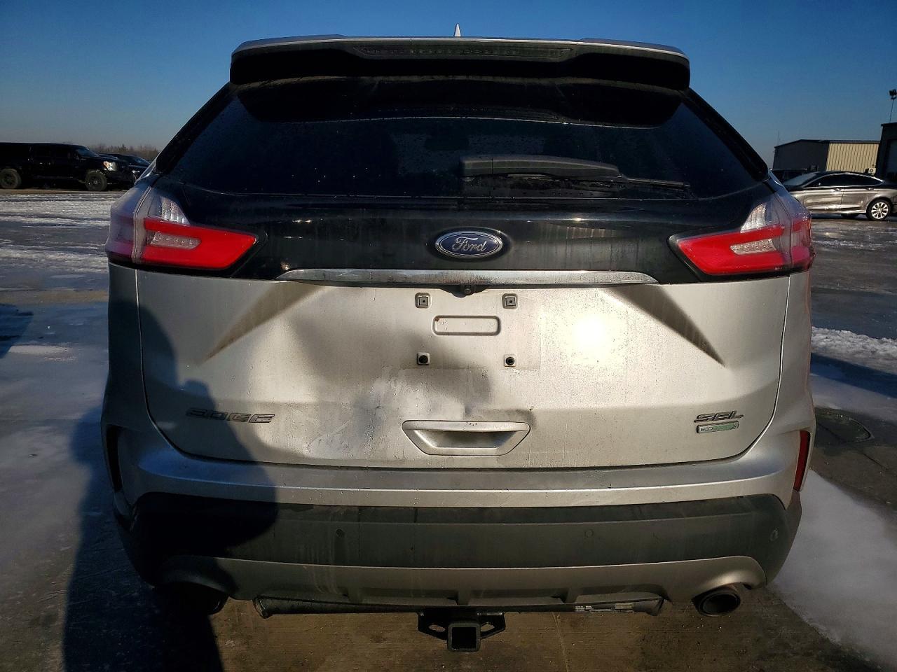 2019 Ford Edge sel