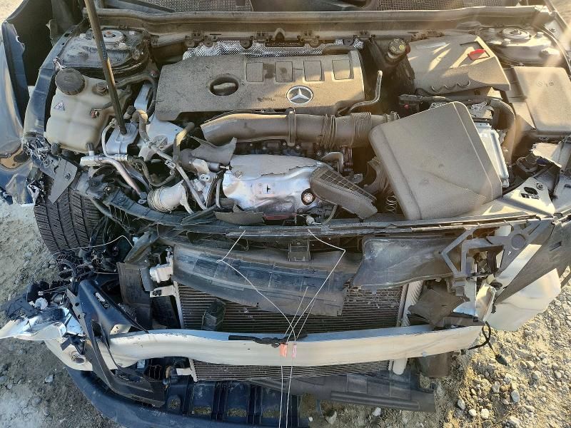 2021 Mercedes-Benz Cla 250