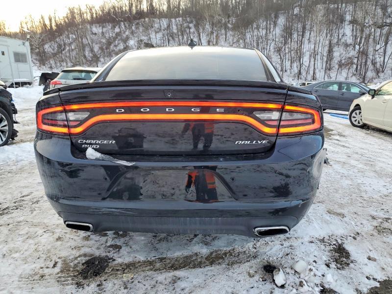 2017 Dodge Charger sxt