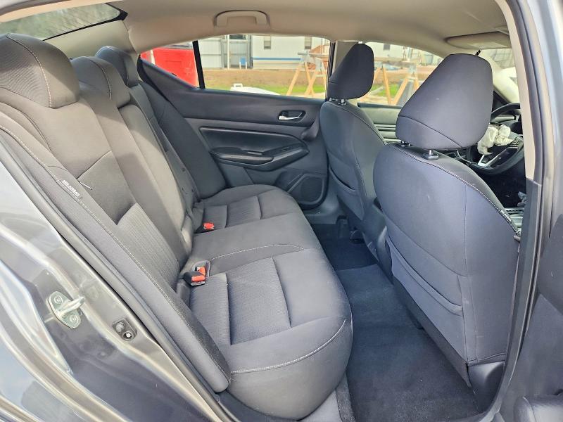 2020 Nissan Altima s