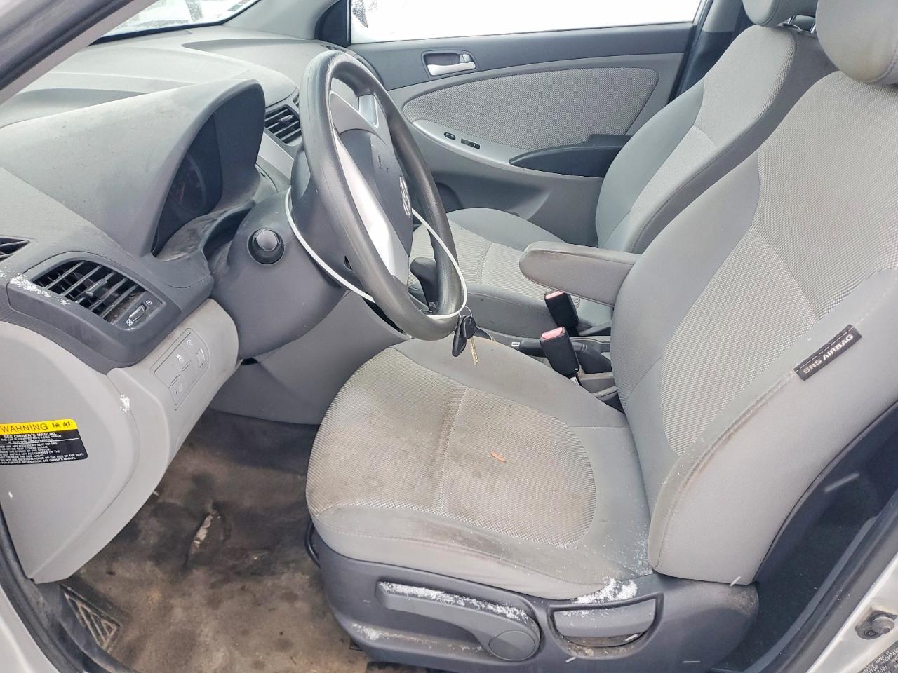 2013 Hyundai Accent gls