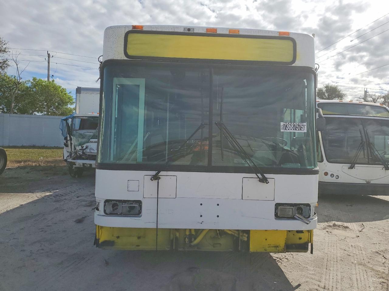 2011 Gillig Low Floor Bus
