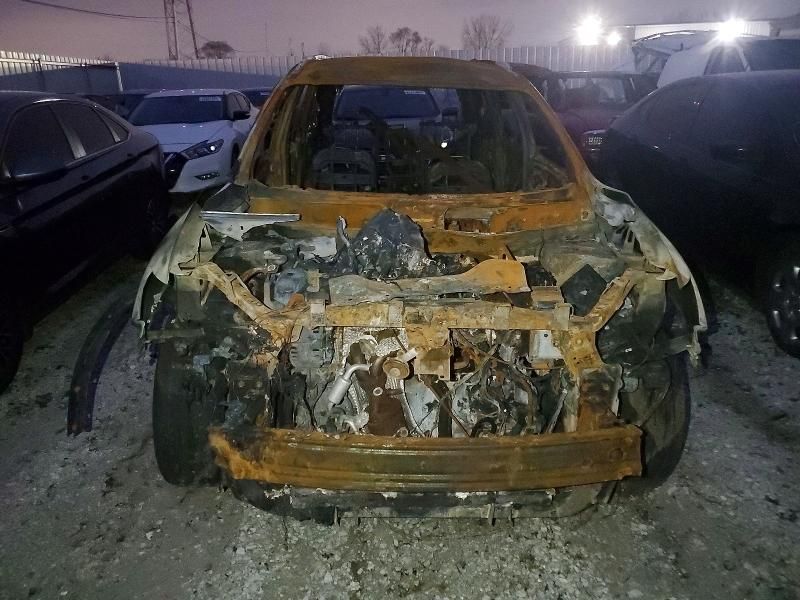 2015 Nissan Rogue sv