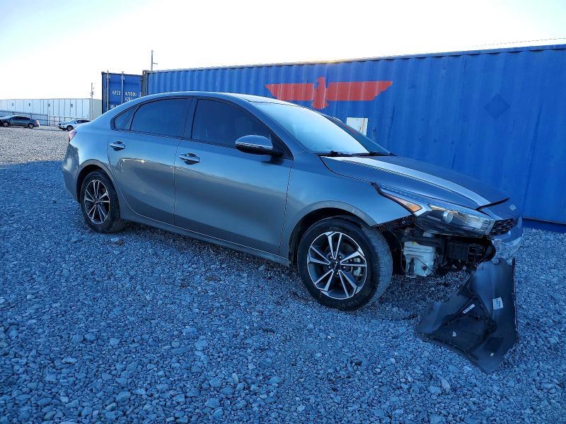 2022 KIA Forte fe