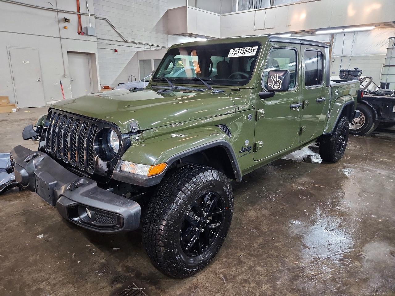 2022 Jeep Gladiator Sport
