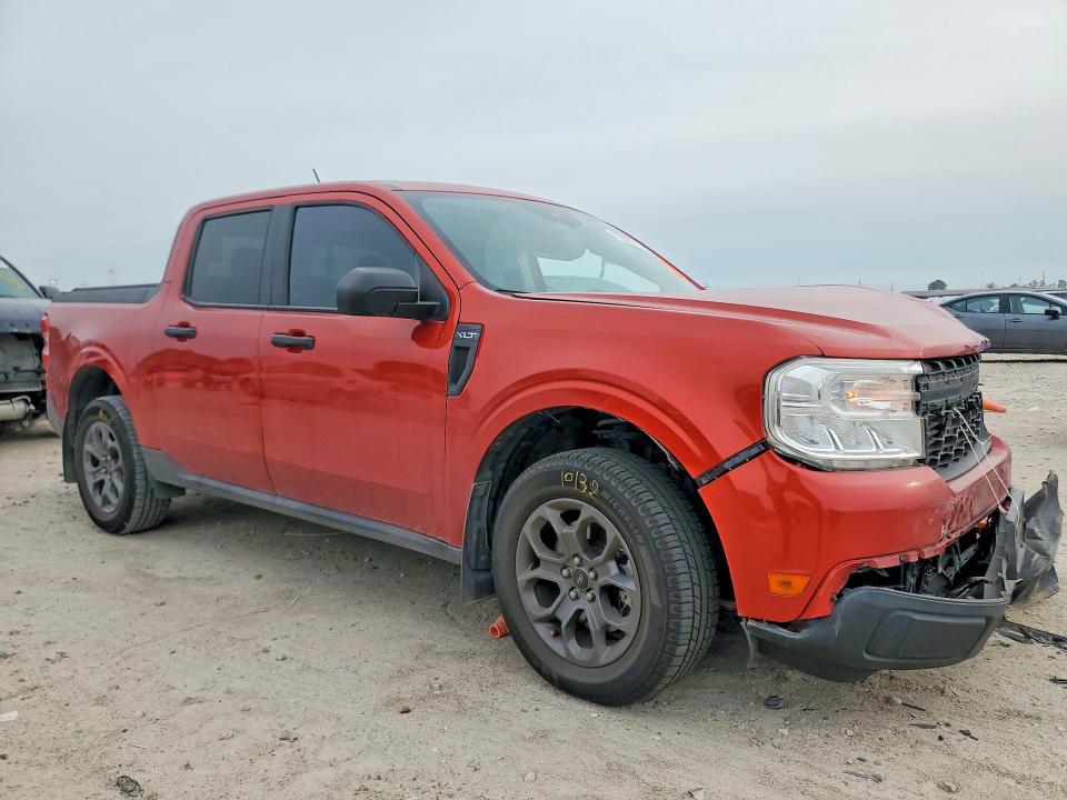 2022 Ford Maverick XL