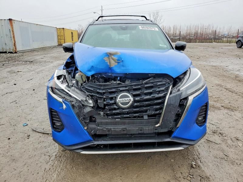 2021 Nissan Kicks sr