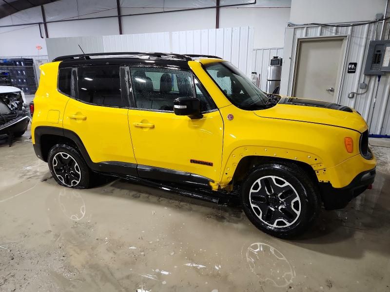 2016 Jeep Renegade Trailhawk