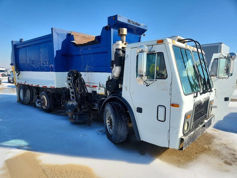 2014 Mack LEU613 Refuse Truck