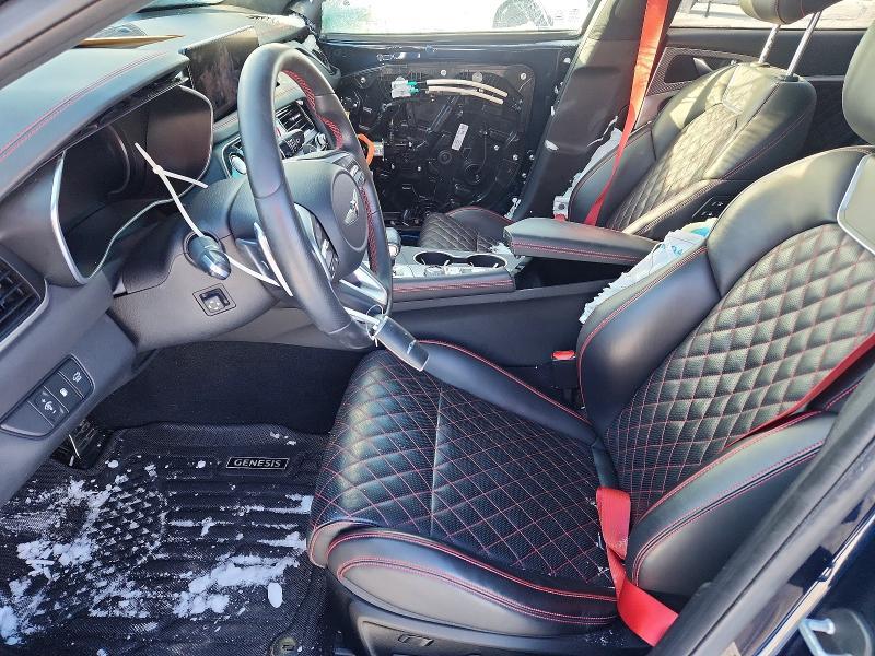 2022 Genesis G70 Base
