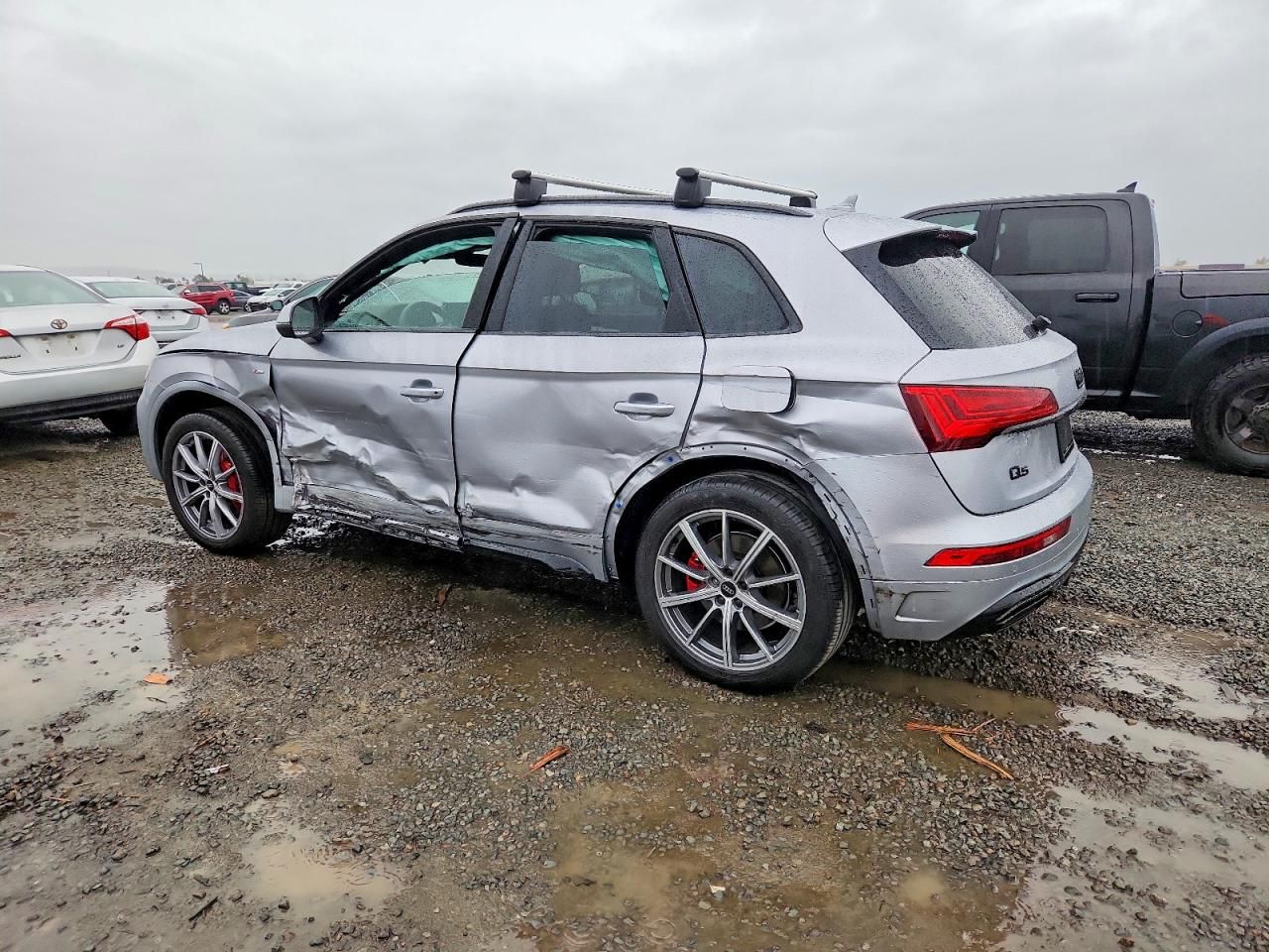 2024 Audi Q5 e Premium Plus 55