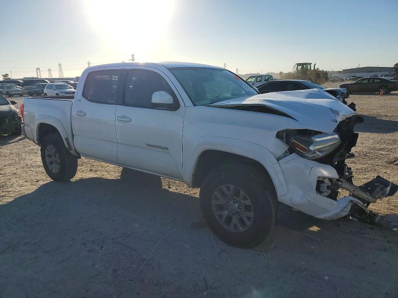 2017 Toyota Tacoma Double cab