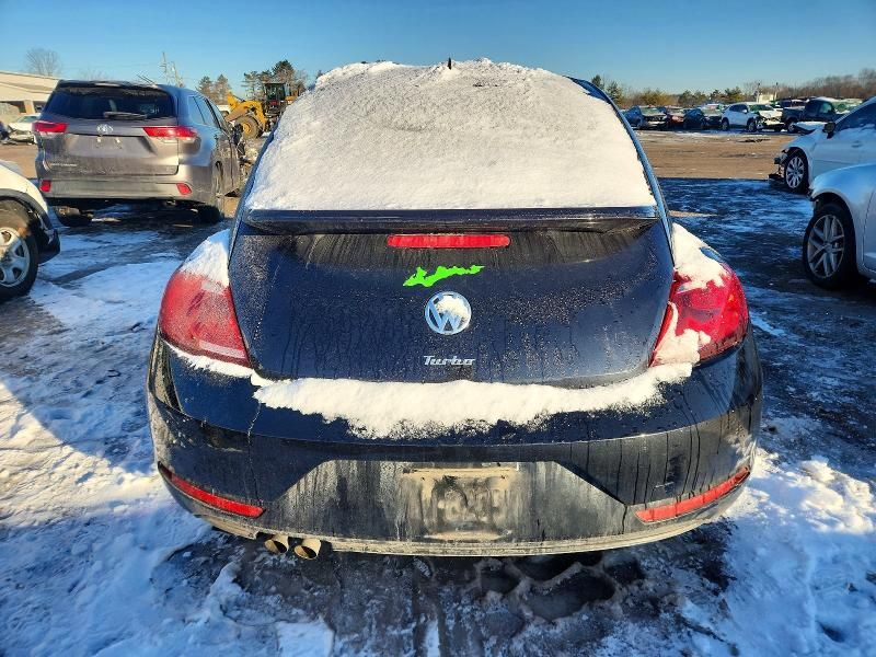 2019 Volkswagen Beetle s